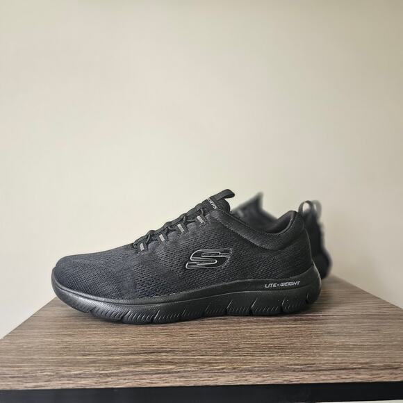 Skechers Men's Summit Slip On Comfort Sneakers Size 8.5 Black NWT - Picture 1 of 6